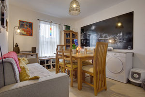 Dining Room- click for photo gallery